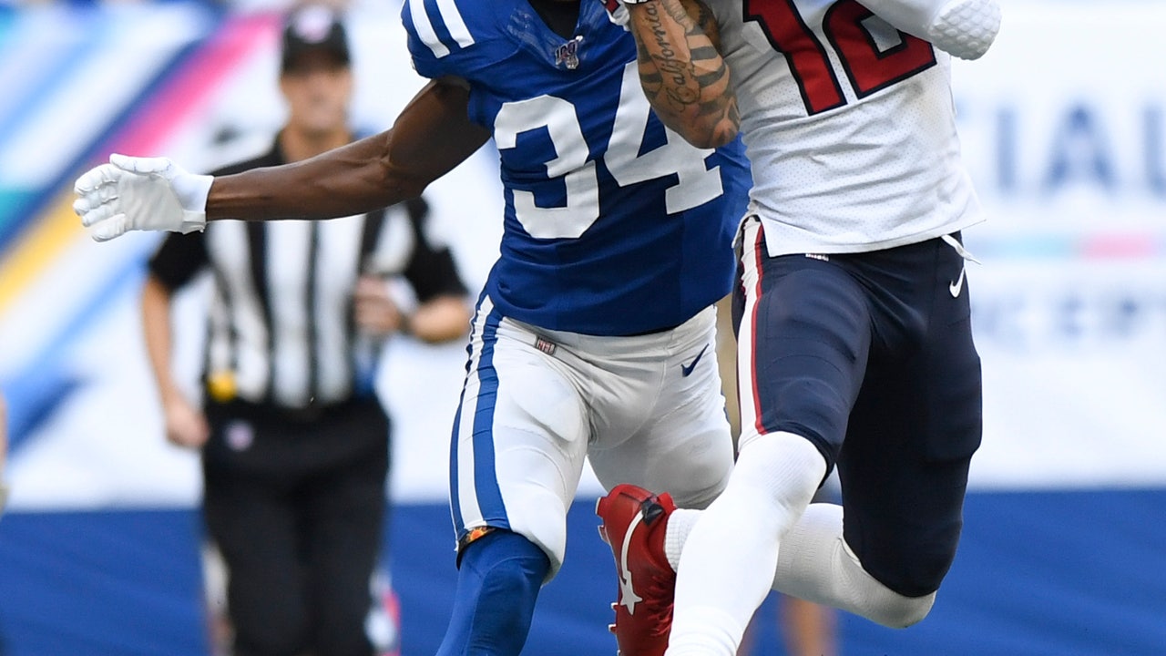 Texans bemoan penalties, mistakes in loss to Colts